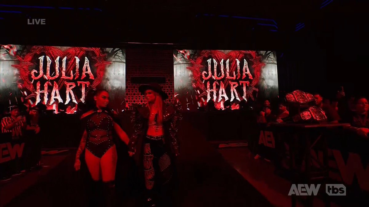 Julia Hart COM | Julia Hart Fansite tweet media