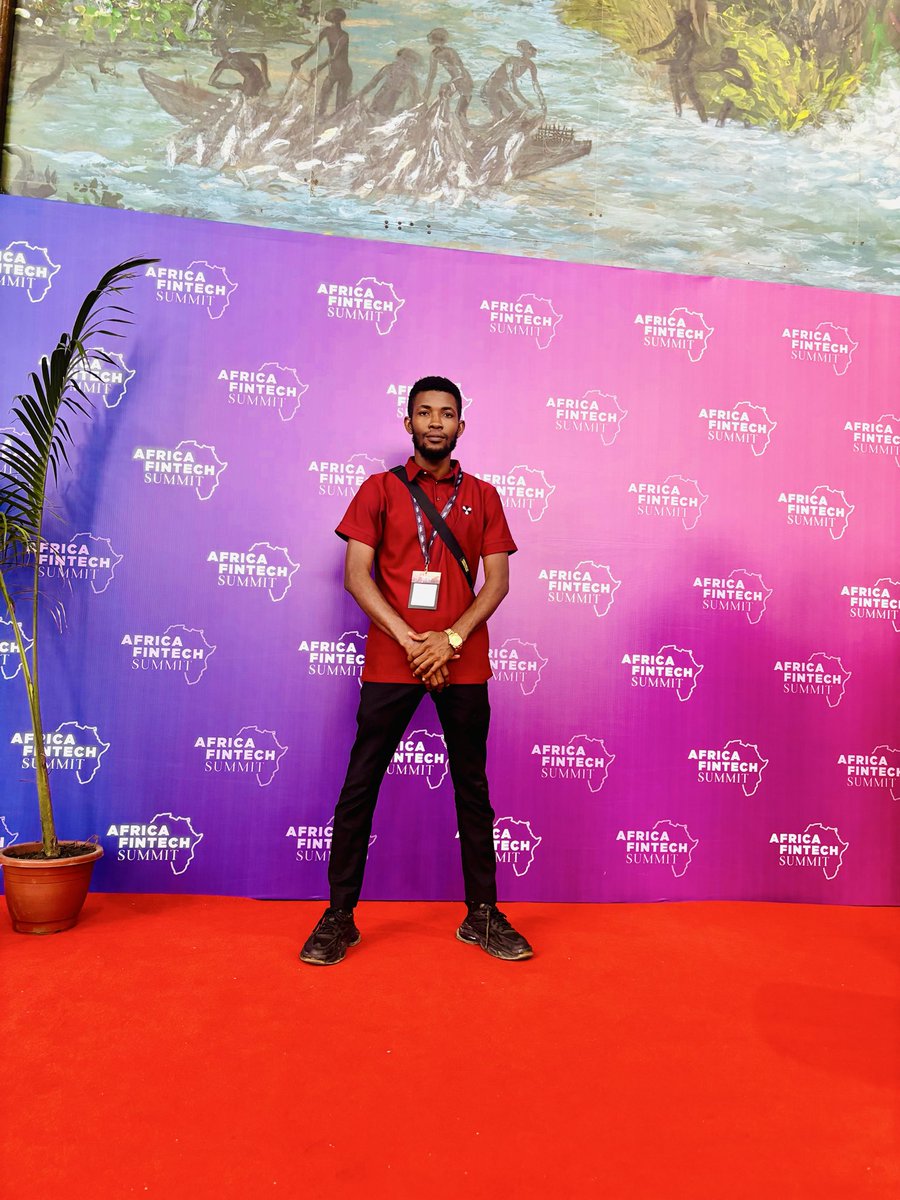 0xWeb3DevRel's tweet image. 🇬🇭 What an experience at the @AfriFintech Accra 2025!
With @SenchangeApp, we were proud to be the only Francophone fintech selected among 35 startups to pitch on stage. 🎤✨
A true moment of pride for the Francophone fintech ecosystem.
#AFTSAccra2025 #Fintech #FrancophoneAfrica