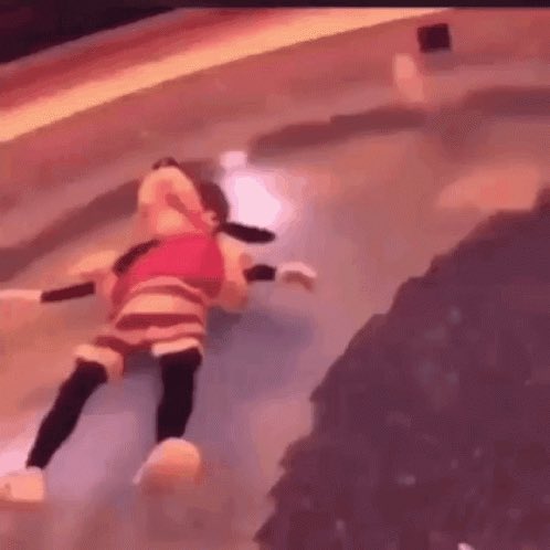 “farida is still in the hot tub” #bbuk