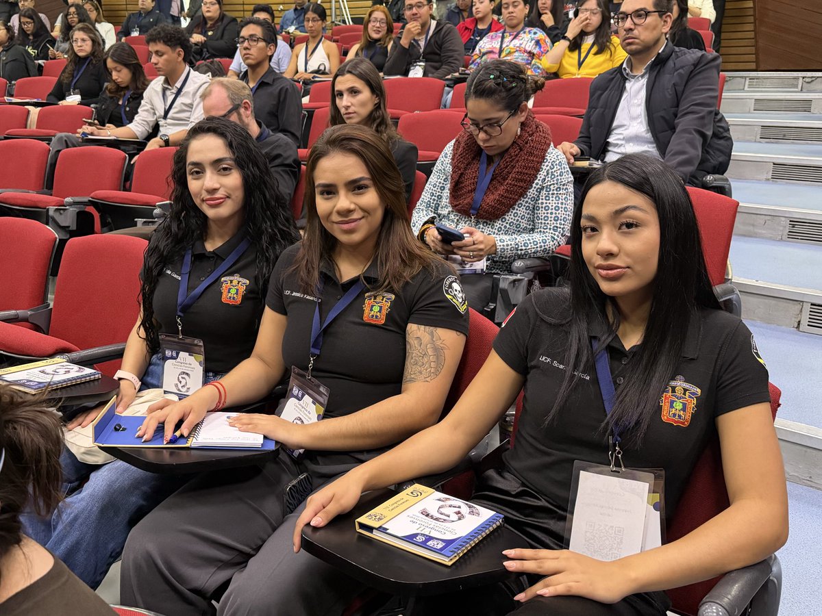 DerechoUNAMmx's tweet image. 📚🧪Participamos en el VII Congreso de Ciencias Forenses, un espacio de diálogo y aprendizaje que reúne a especialistas, académicos y estudiantes comprometidos con la verdad y la justicia, destacando la importancia del trabajo interdisciplinario en la investigación. 🧬🔍
#Forense