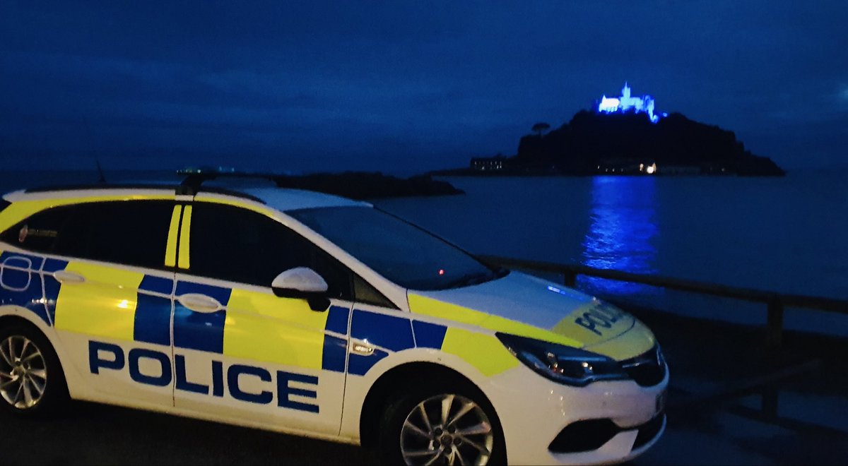 Kreslu Police Charity tweet media