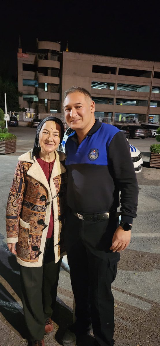 HuriyeCetindag's tweet image. #Canım oğluma işyerinde doğum günü süprizi
İyiki benim oğlumsun,
#Rabbim sağlıklı ömürler versin inşallah
 
#CanımOğlum
#Kuzum