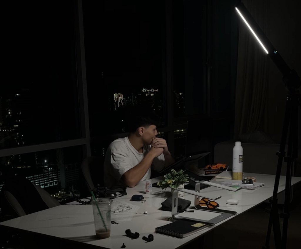 nguyentomyy's tweet image. iman gadzhi
alex hormozi
shelby saap

and many others are using this ONE mechanism to generate millions…

I’ve copied their exact blueprint to make over $92k in 4 hours…

if you want me to send you the sop I’ve used for free

repost + comment the word “sop”