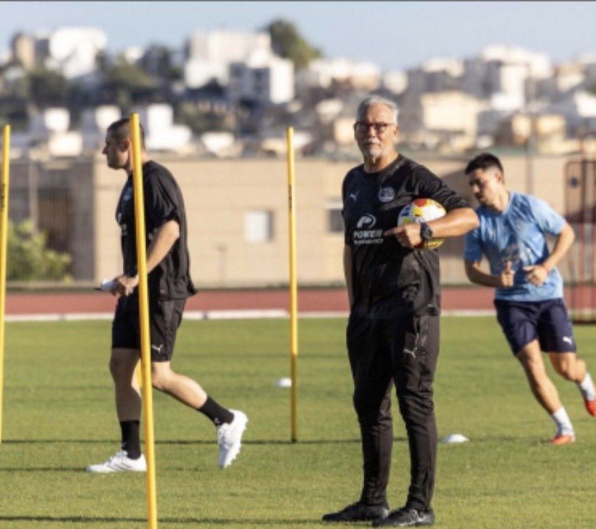 Nuevo proyecto deportivo.
Gracias a la <a href="/ibizaud/">UD Ibiza 🩵</a> y al staff por la confianza depositada. Espero aportar desde lo profesional y personal para el crecimiento del club y sus jugadores. Gracias a mi familia por apoyarme en este proyecto.
#UDIbiza #Fútbol #PreparaciónFísica #Ibiza