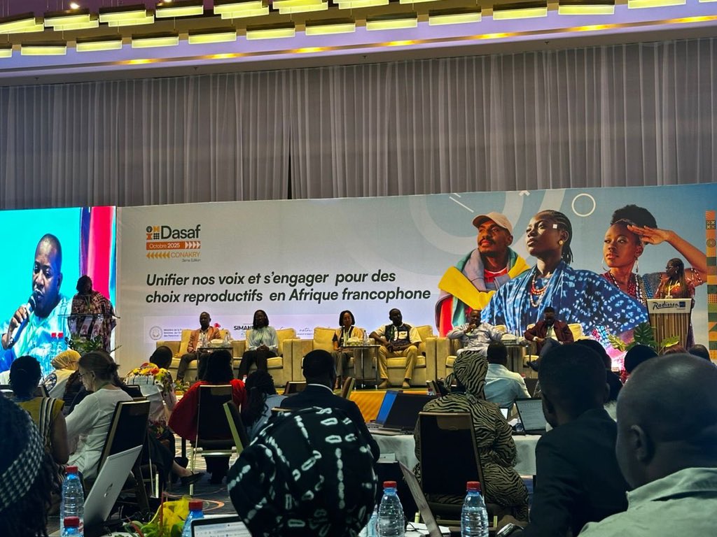 ItokoOracle's tweet image. Des lois solides protègent des vies.  
Une approche intersectorielle — santé, égalité, droits humains — est indispensable.  
💡 L’avortement sécurisé doit être un droit effectif, non une faveur.  

#JusticeReproductive #PlaidoyerAfrique #Dasaf2025