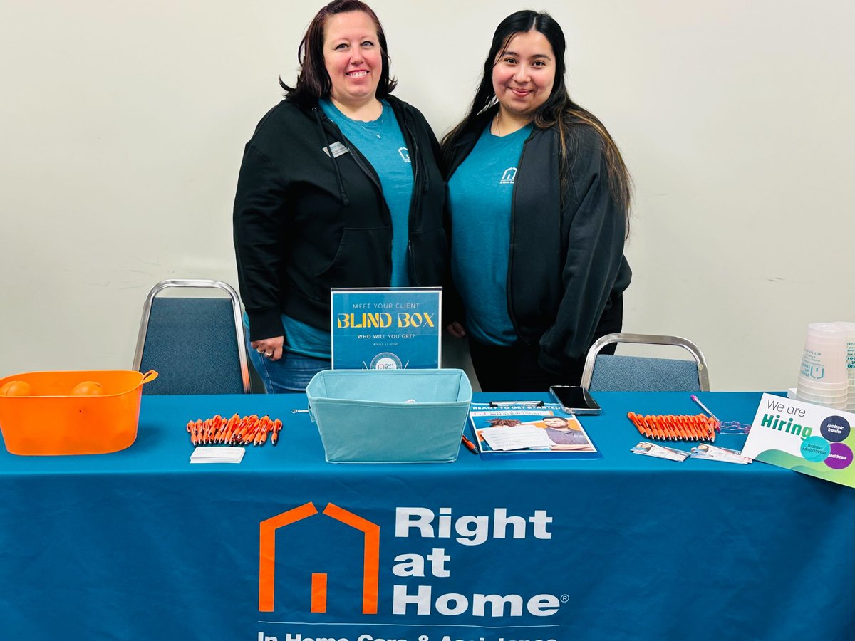 RightAtHomeNEB's tweet photo. 🌟 A Meaningful Career Starts Here 🌟

We had such a great time visiting the students at Central Community College today! 🎓💬

In-home caregiving can be the perfect fit for students — offering:
✅ Flexible hours that work around class schedules
✅ Hands-on experience in the... https://t.co/uwkpEuFpVv