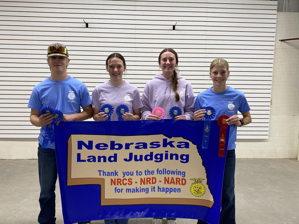 The land judging team finished second at state and qualified for nationals. Way to go! #heartlandhuskies