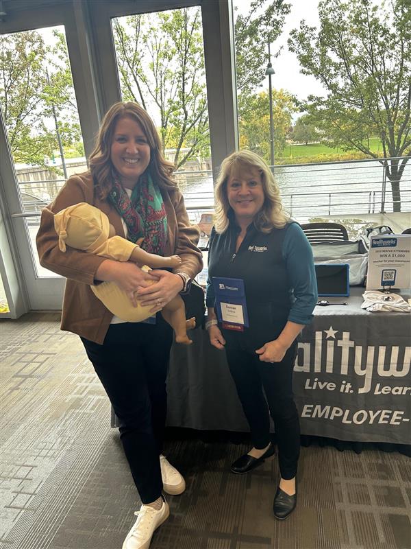 We’re having a great time at #NEAFCS2025! 🎉
Product Manager Denise DuBois is showing off our newest classroom hits — RealCare Baby® 4 &amp; the Child Care Experience™ Program 👶💜
Stop by the Realityworks booth and say hi!
#FCS #CTE #HandsOnLearning