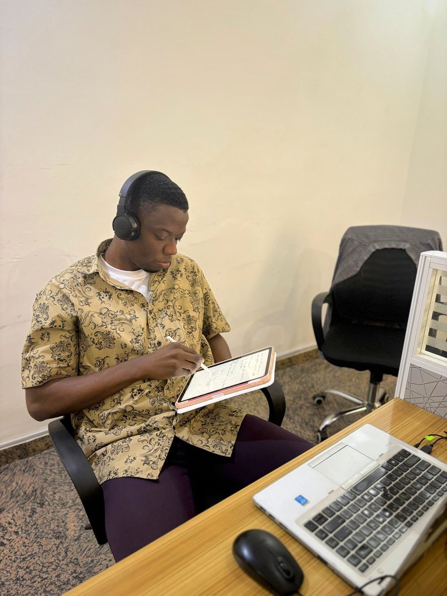 OghamKings's tweet image. A true designer is like salt, unseen yet essential.
You don’t need noise to make an impact; your craft should speak.
Stay pure, stay valuable. 🎨

#DesignWithPurpose #StayPure #CreativeIntegrity