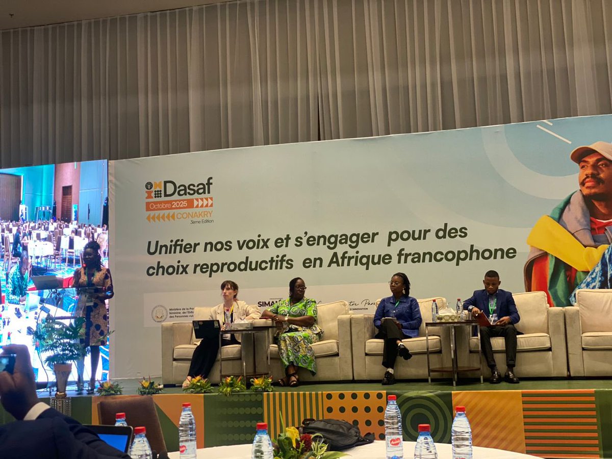 ItokoOracle's tweet image. Lors du panel du #DASAF2025, plsieurs experts ont échangé sur les défis entourant la production et l’utilisation des données locales sur l’avortement sécurisé:promouvoir l’autonomie corporelle et les droits reproductifs grâce à une recherche inclusive, contextualisée et durable.