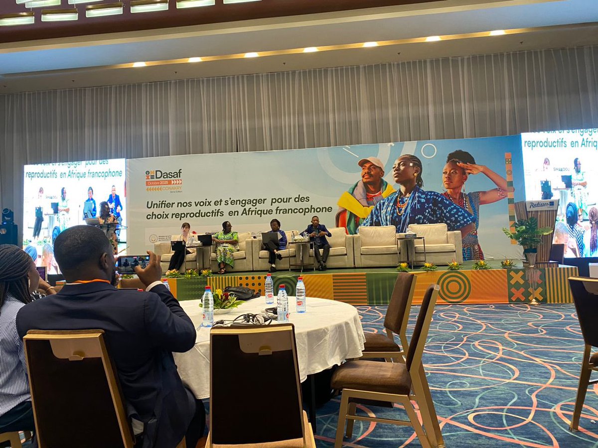 ItokoOracle's tweet image. Lors du panel du #DASAF2025, plsieurs experts ont échangé sur les défis entourant la production et l’utilisation des données locales sur l’avortement sécurisé:promouvoir l’autonomie corporelle et les droits reproductifs grâce à une recherche inclusive, contextualisée et durable.