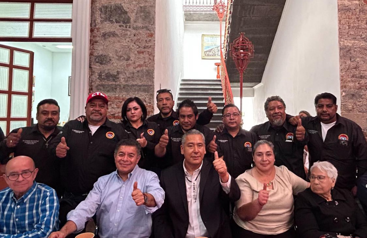 ampatyher tweet media