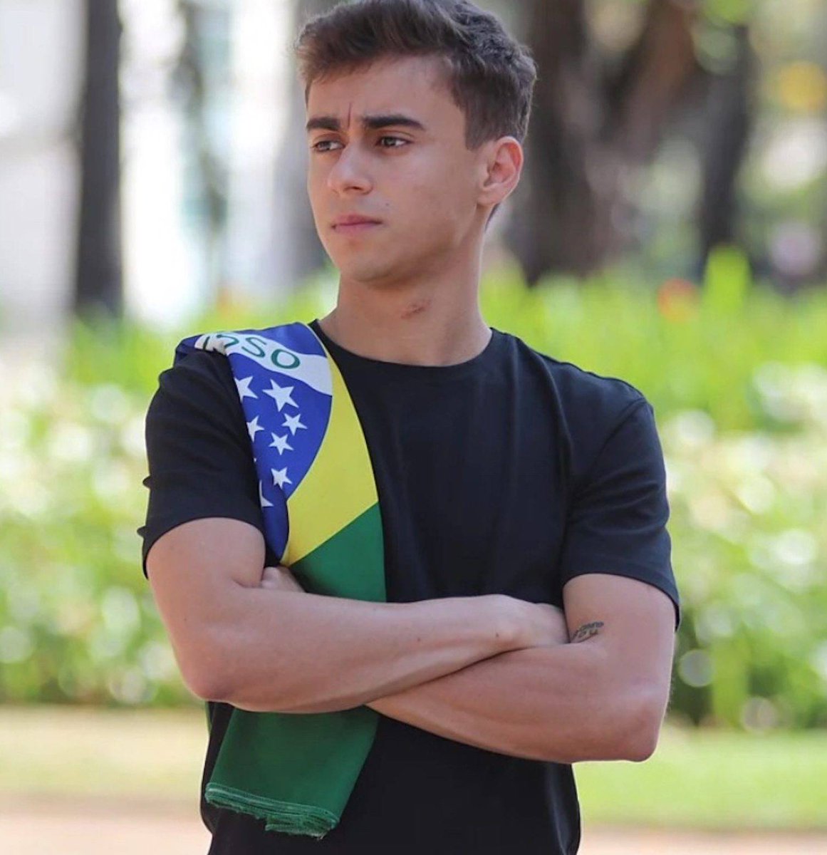 marioliveirain's tweet image. Entendi, quem parece ter mais testosterona?