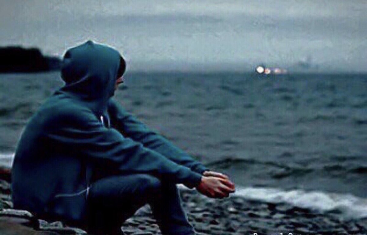 نتاًلم " ونمضي بصمت " دون بكاًء " 💔