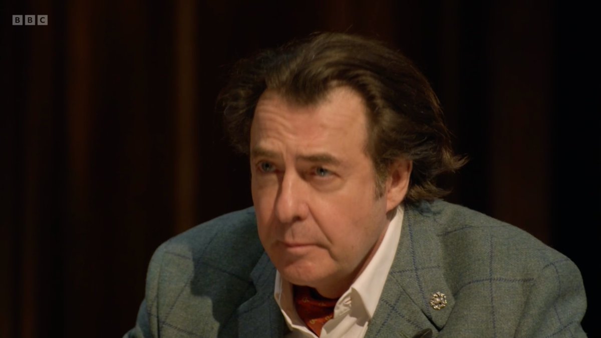 tweetsbyrayan's tweet image. Insane. He&apos;s survived it again. And after tonight, it will be down to 7 faithfuls against 3 traitors. It&apos;s going to be nearly impossible for the faithfuls. #CelebrityTraitors