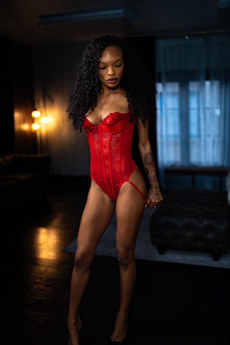 ShotByEclipse's tweet photo. Mood.
✨@_LashaeLee https://t.co/V7HF06CKoz