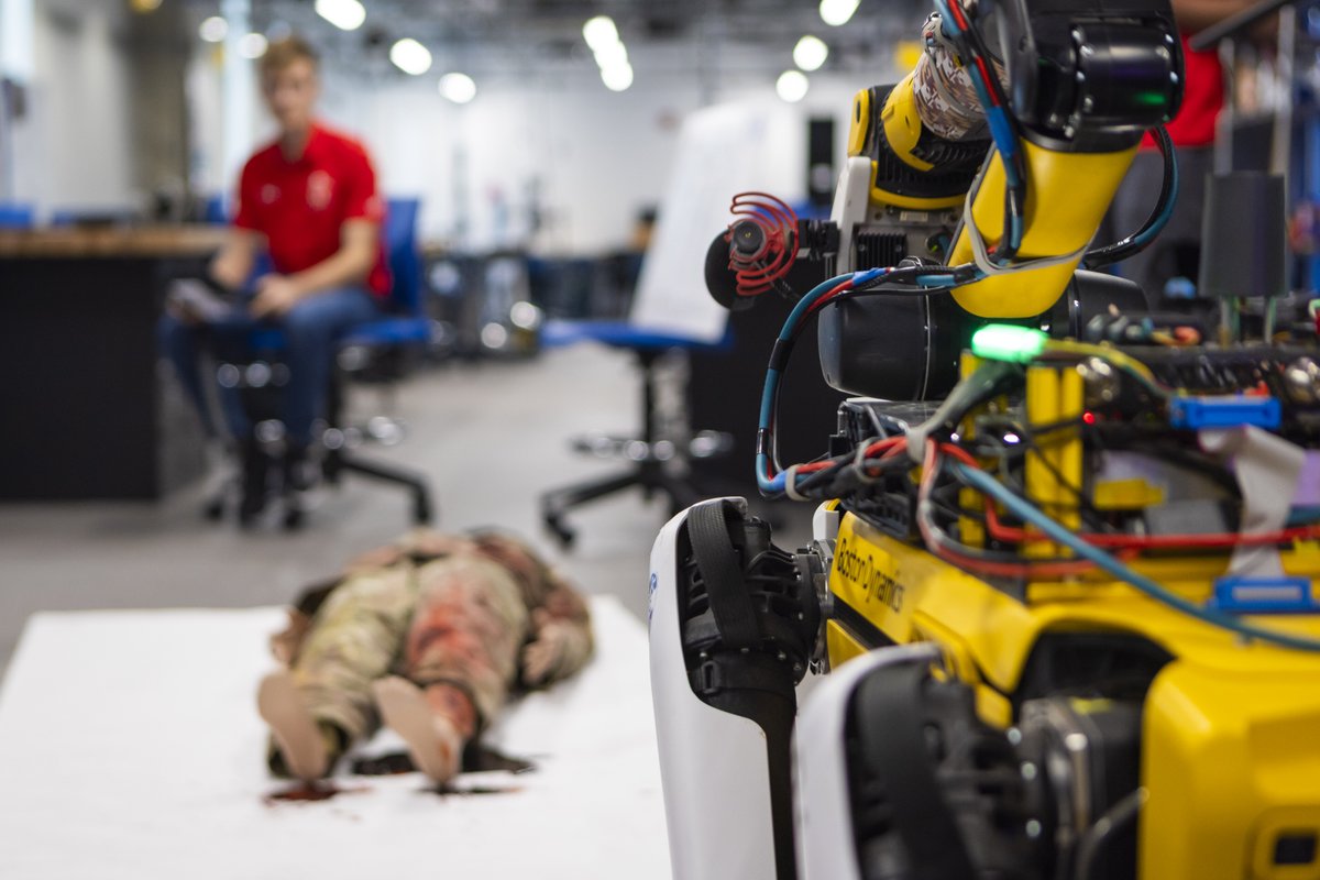 In a simulated natural disaster, drones from UMD’s RoboScout Team arrived first, scanning the area for survivors, beaming patients’ locations to robot dogs and medics on the ground to quickly find, triage and treat the injured. Read more at go.umd.edu/23x4 🤖
