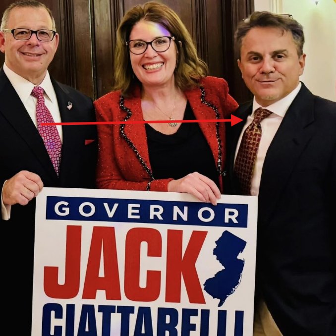 EricLDaugh's tweet image. 🚨 WOW! In a sign of momentum, DEMOCRAT Alpine, New Jersey Councilman David Kupferschmid flips REPUBLICAN and endorses JACK CIATTARELLI for governor.
This is huge. Democrats in NJ continue to support Ciattarelli.
"With my switch, I will now be the first Republican on the…