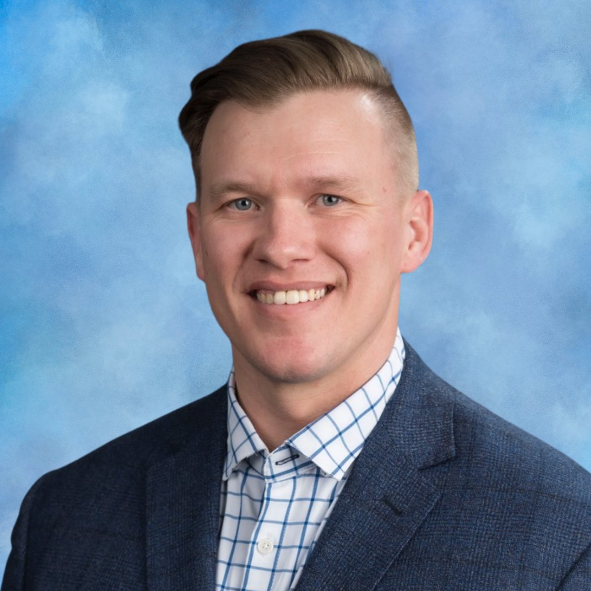 The Board of Directors of Special Olympics South Dakota is proud to announce the hiring of Nick Moen as the organization's new President and Chief Executive Officer. He will begin his new position on Monday, October 27.

sosd.org/special-olympi…