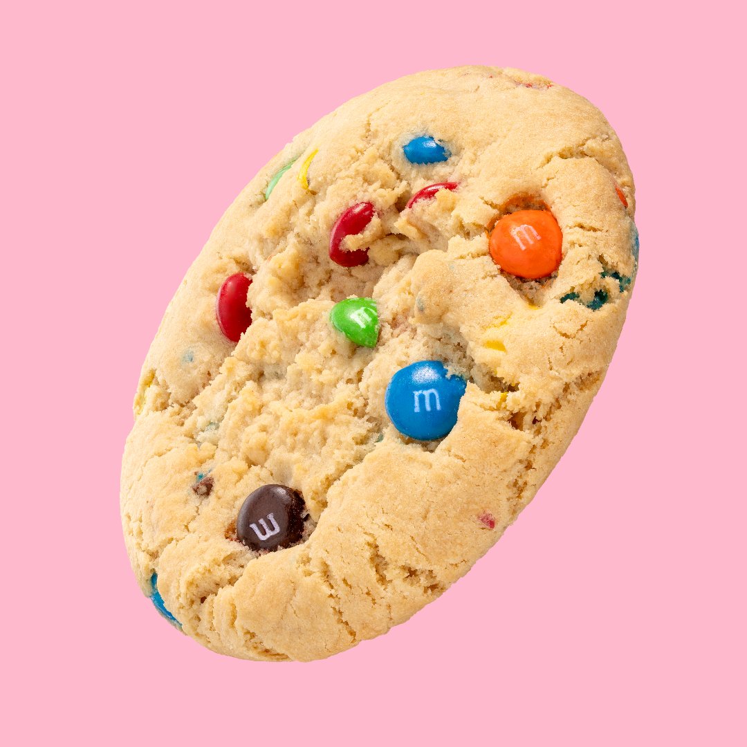 Crumbl tweet media