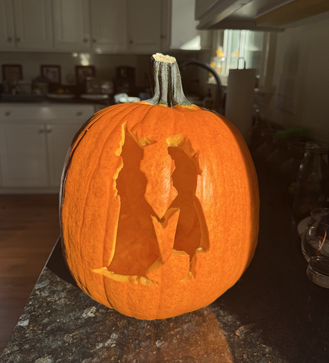 deluxenasty's tweet image. together we’re unlimited 🧹🫧🎃