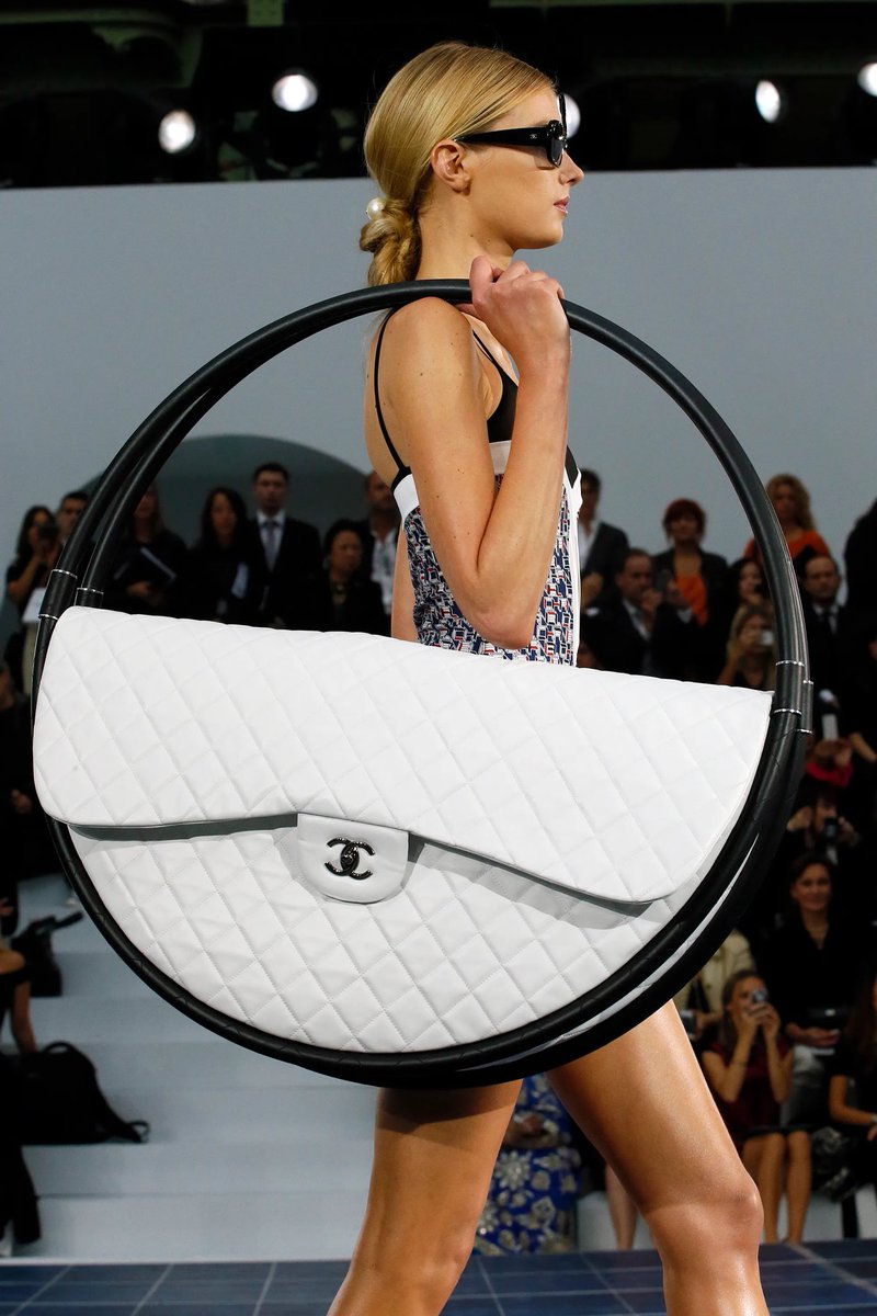 saintdemie's tweet image. tyla with the chanel ss13 hula-hoop bag for her new single titled ‘chanel’ 💿