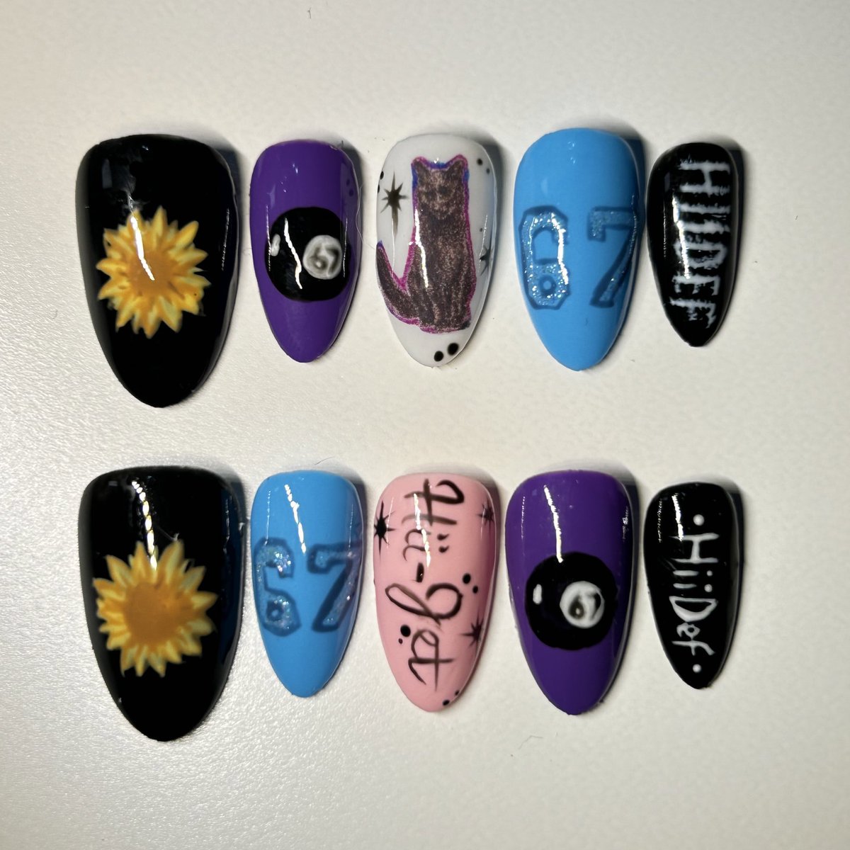 TANTRUMLAUREN's tweet photo. ⭐️CUSTOM PRESS ON NAILS NOW AVAILABLE⭐️
each set includes:
•1 set of custom nails
•application kit
•instructions for proper application &amp; removal! (nails are reusable if removed properly)

dm me on instagram @/riotpressons to order some! https://t.co/jFLvLtK3GH