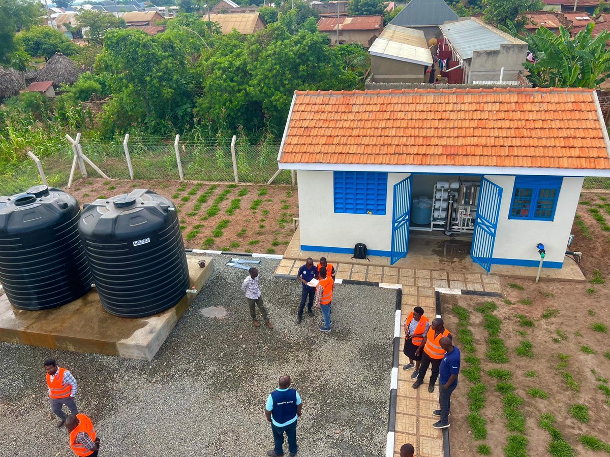 min_waterUg's tweet image. #MWEworks: @min_waterUg through the Rural Water Supply and Sanitation Department completed and handed over the Lot 3 water projects in Buyende District to @UmbrellasWatsan-East for Operation and Maintenance.
@MoICT_Ug