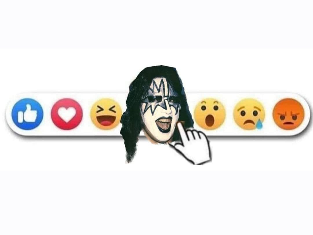 TheRealHarryTee's tweet photo. C'mon Facebook ... just for today, the Space Ace's funeral... #acefrehley #kiss #kissarmy #ripacefrehley #ripspaceace https://t.co/FKPmUkyQxW