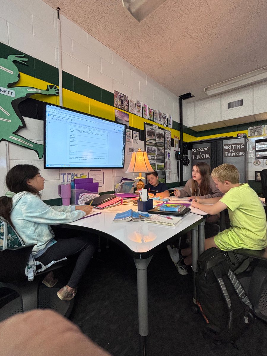 AADULLC's tweet image. At AADULLC, we believe growth never stops. Educators @Dist276Atown focused on the Academic &amp;amp; Mindset components of SAME during a professional development session.

#WhatWeLearned #SAMEinAction #AADULLC #TeacherGrowth