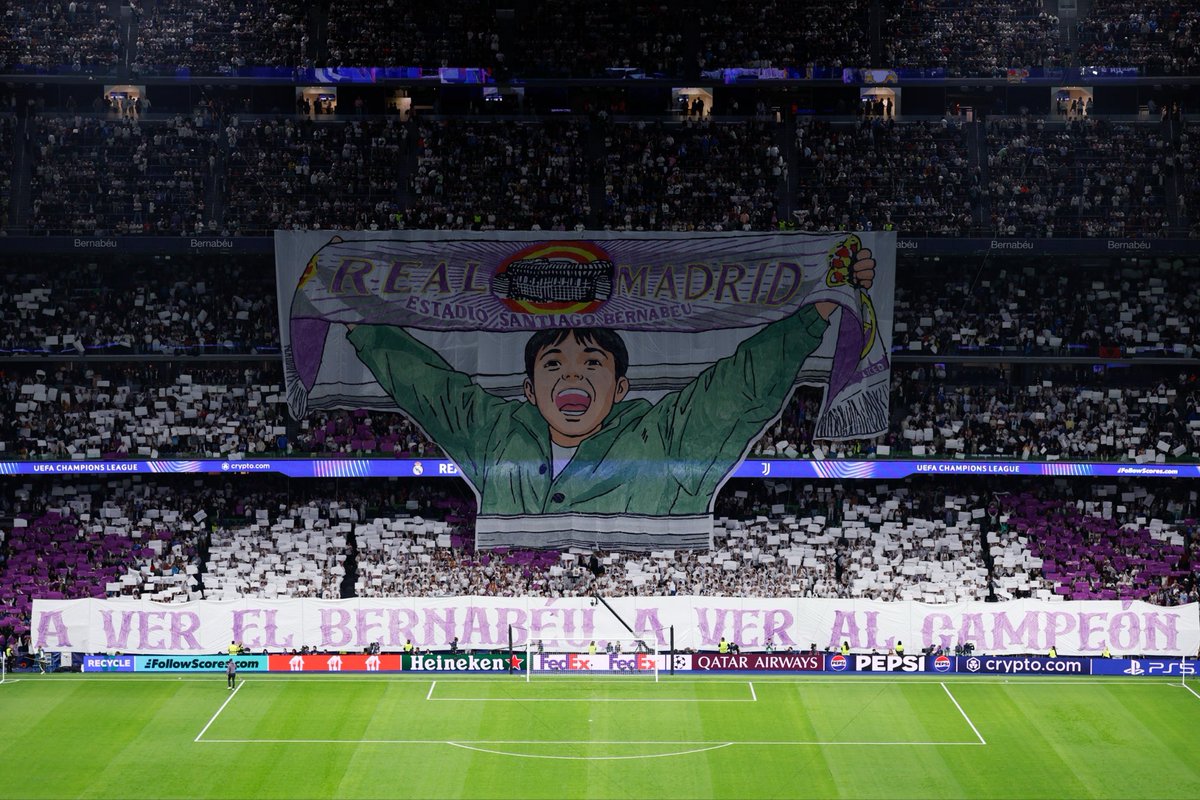 GradaFansRMCF's tweet photo. Victoria en la grada y en el campo, @lucasvazquez91 te lo merecías https://t.co/hx7UrwTg4u