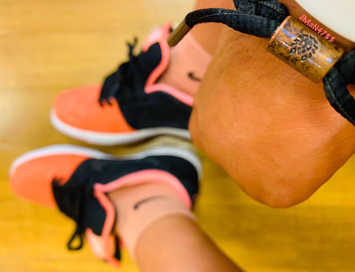 Stealth783's tweet photo. #NIKESB #YourSneakersAreDope #WDYWT #SneakerFreakerFam #GOAT #Atmoscollectorsclub #DunkLow #TheShoeGame #NikeFitCheck #RastaClat #ClatsaNdKicks #ClatLife #TeamTMCII #UrbanSyndicate #SeekThePositive #SnkrAnml #Nikesbornothing #KixNkarbs #NiceKicks #FishLadder #DuNktoBer https://t.co/oWEq2OxcMr