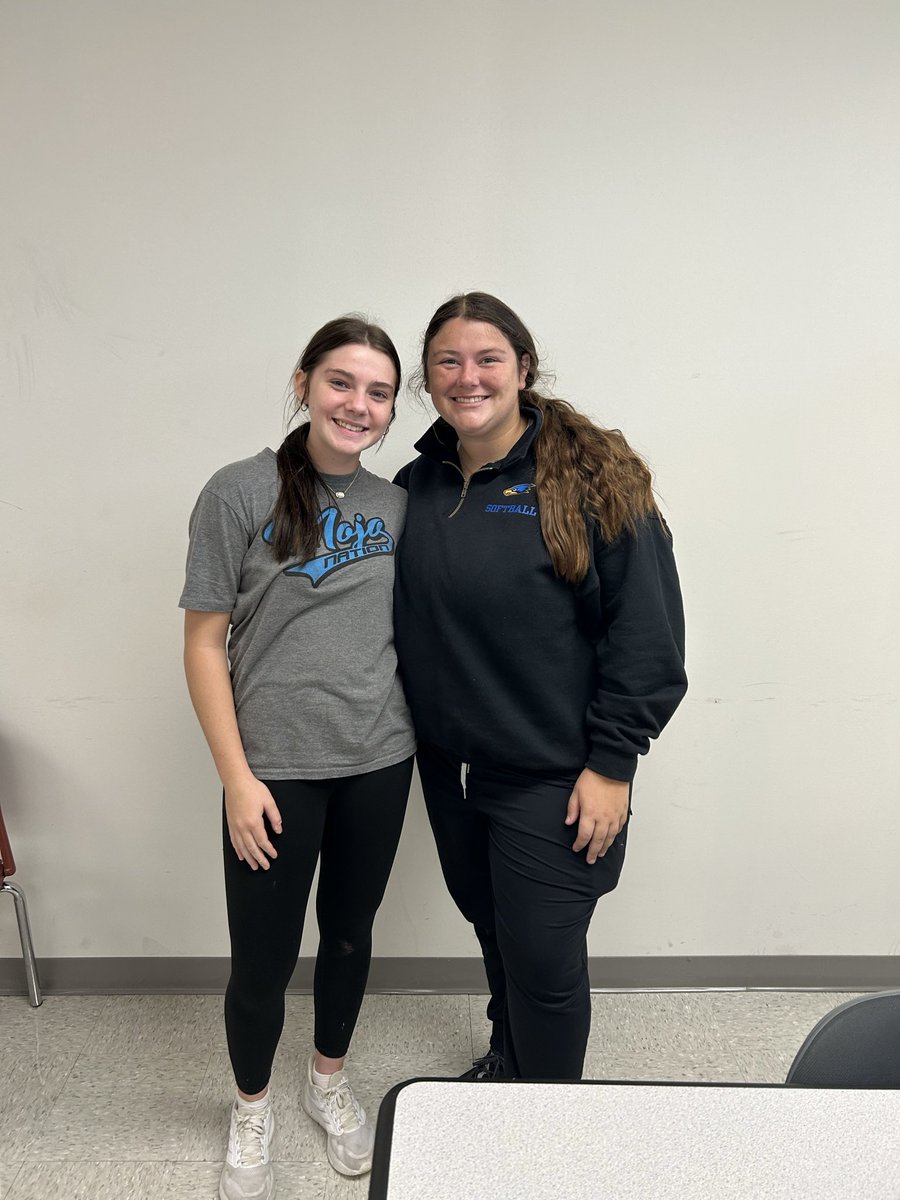 Izzy Penewit tweet media