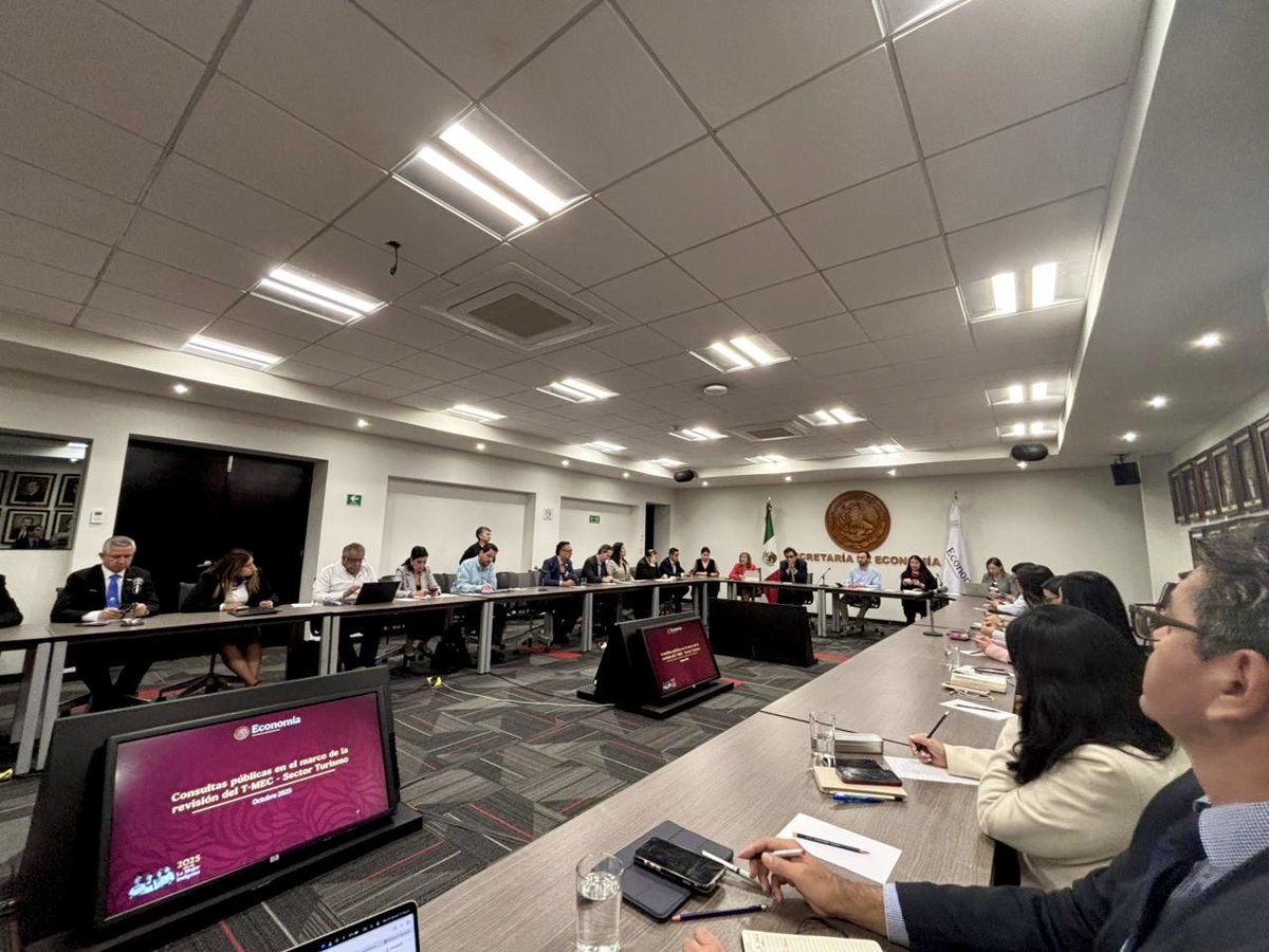 AMDETUR participa en la revisión del T-MEC.
Junto a las principales asociaciones del sector, impulsamos que el turismo sea reconocido como sector estratégico trilateral.

Nuestro compromiso: fortalecer la competitividad y sostenibilidad del turismo mexicano.