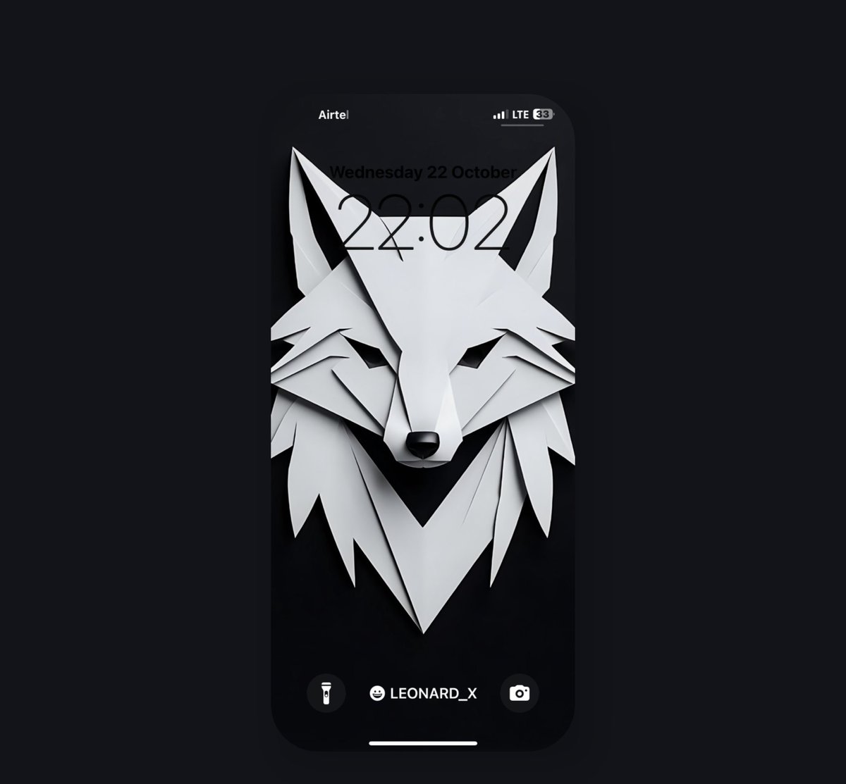 Leonard18_X's tweet image. "Stunning origami wolf wallpaper for a sleek phone vibe 🐺📱 #WallpaperArt #OrigamiDesign #PhoneAesthetics"