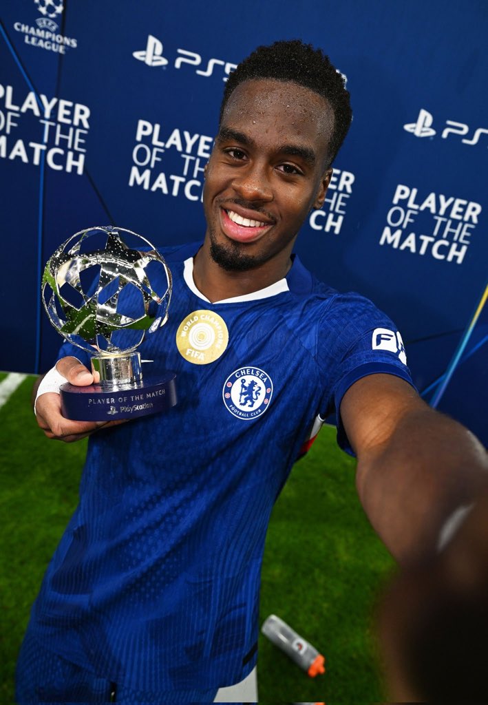 CFCPys's tweet image. 🚨 Jamie Gittens named MOTM. (@ChelseaFC)