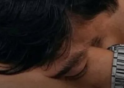 mostafa__coder's tweet image. فکر کن چقدر ضرر داره که چشم و ابروش اومده رو دستش :)))