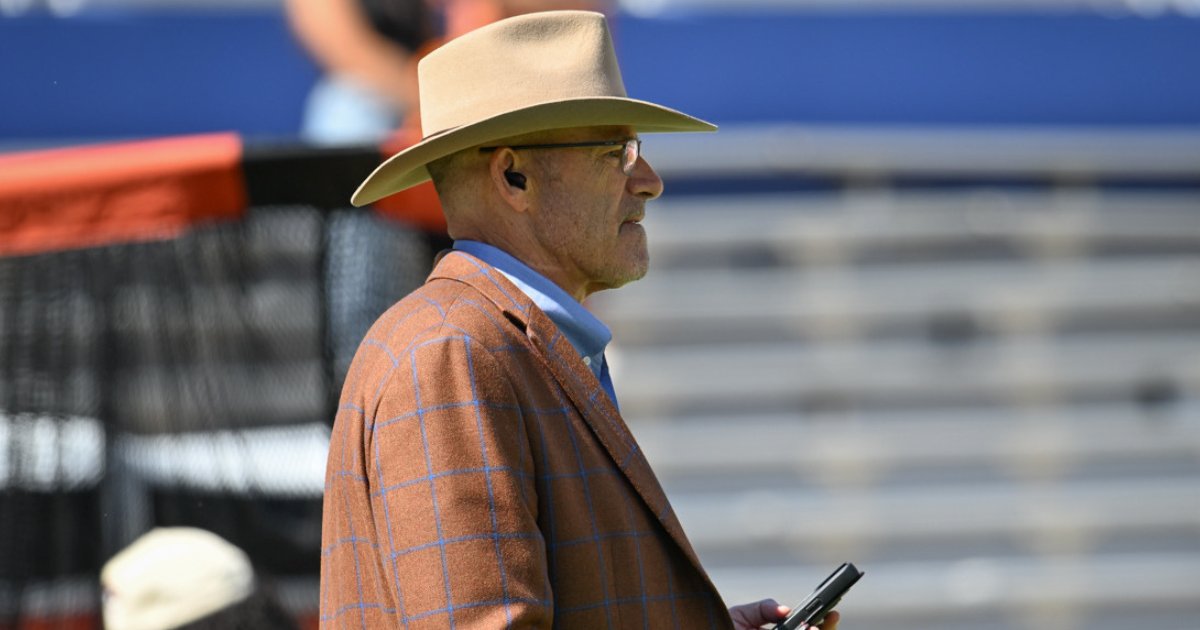 VIDEO: <a href="/druceleroy/">Drew Kelson</a> and <a href="/jettbush/">Jett Bush</a> evaluate a damn good Texas defense that has strides ahead of it still

FREE video + summary: on3.com/teams/texas-lo…