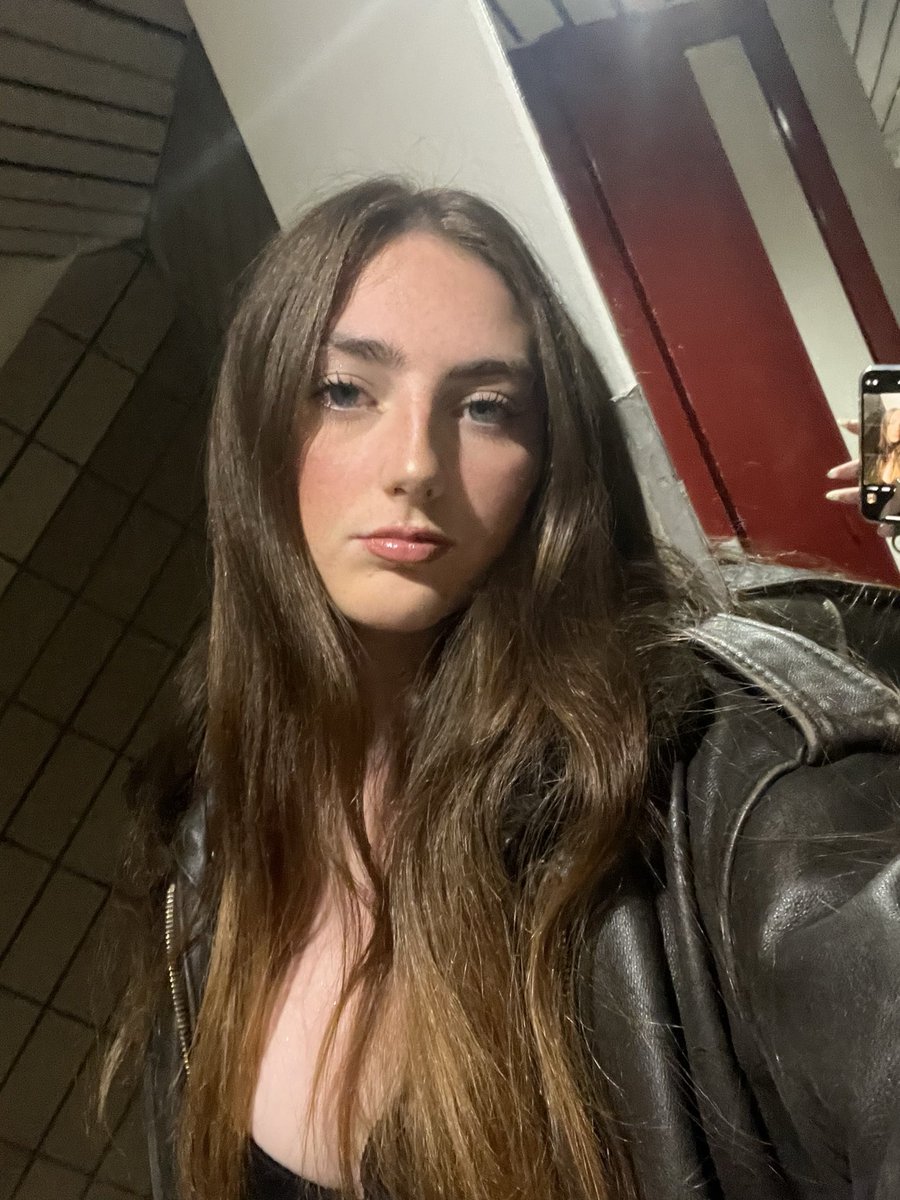 marie 🦧 tweet media