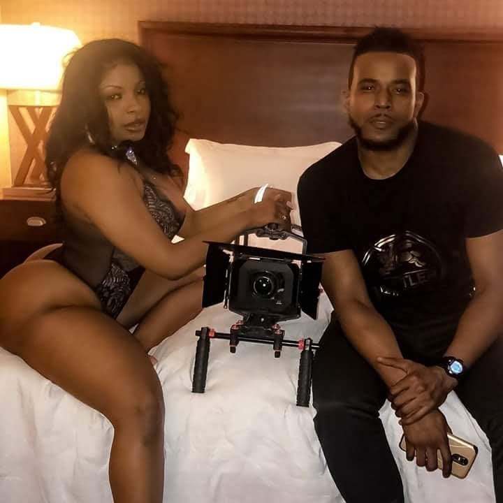 DIAM0NDGIRLCLUB's tweet photo. Another #Tbt #bts w/ Me
@sydneyateliers &amp; @ms__melendez  via
@diamondgirlclub 🔥📷 Now at 1.8M Views on #YouTube "Who's Next?" #DIAMONDGIRLCLUB

#fyp #explore #viral https://t.co/D0Z8h5Xxcp