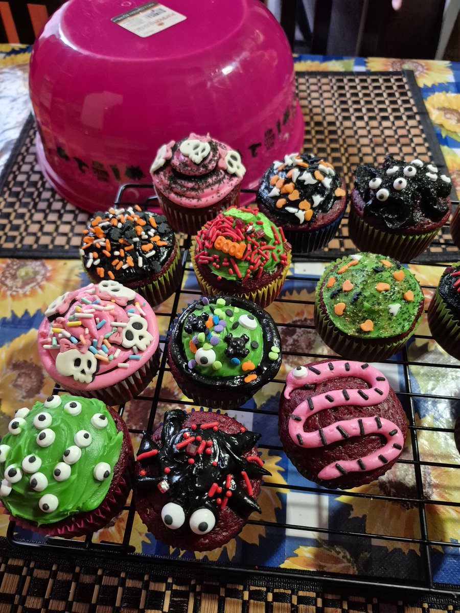 Cupcakes and chocolate