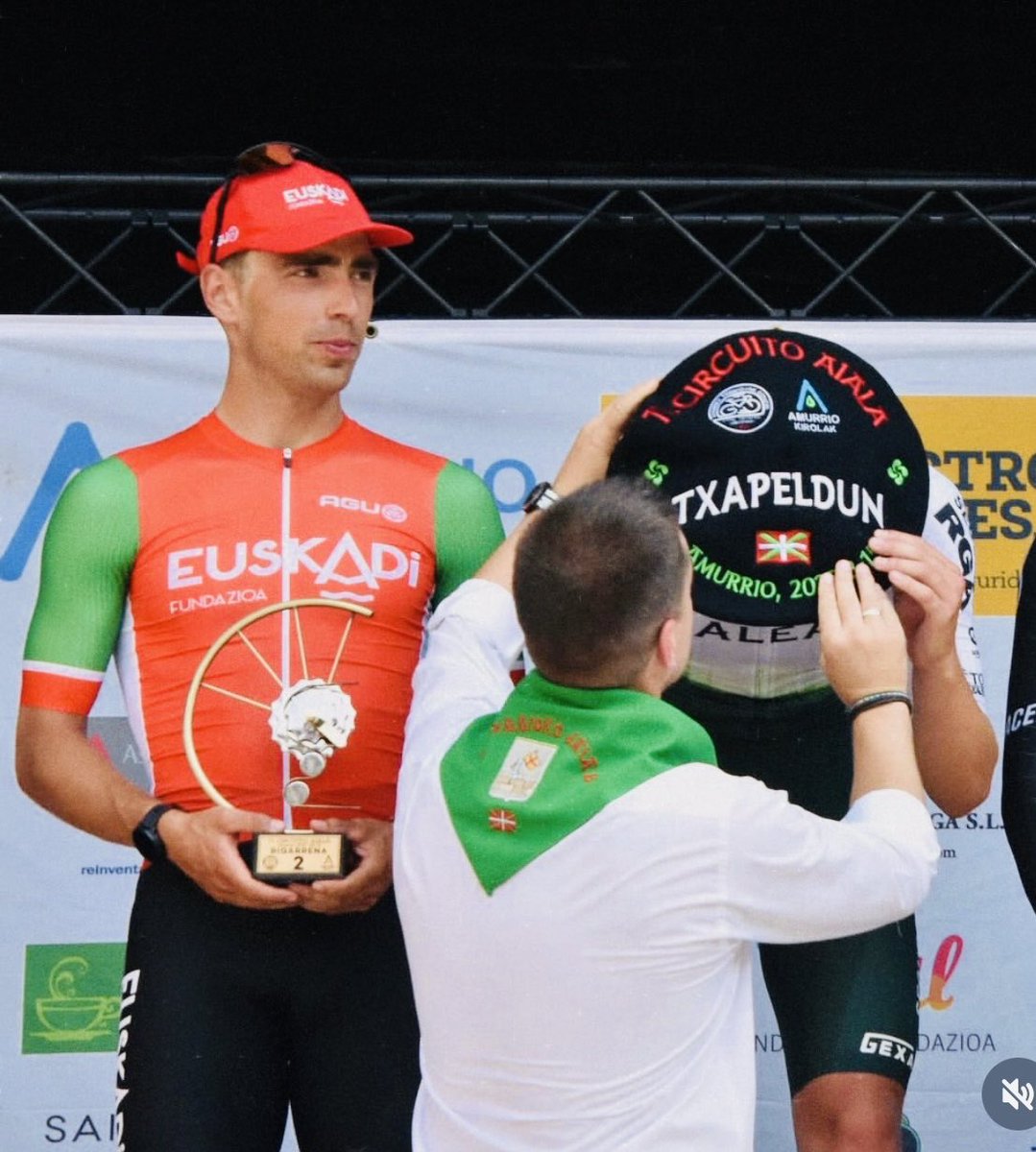 JORGE GONZÁLEZ (2002/🇪🇸/F. EUSKADI E-S23🇪🇸) “no sé” como “pinta su futuro”, pero es 1 de “los muchos 🚴‍♀️” que me gustaría que tuviese la oportunidad PRO, viene de un gran 2025 con 2 1º, pero este chaval lleva 6 años “picando piedra” mostrando 1 gran nivel y eso merece ser valorado