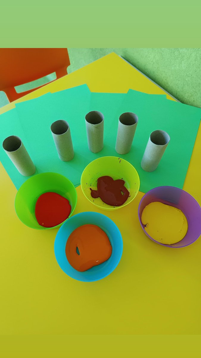 GMundopeke's tweet photo. Pintar con rollos de cartón 🥰
En el aula de median@s han pintado siguiendo la técnica de la estampación. #estampacion #aulamedianos #curso2526
#guarderianuevoartica
#educacióninfantil
#escuelasinfantiles
#educadorasinfantiles
#educacion0a3
#artica
#nuevoartica https://t.co/iWu3l1gwZg