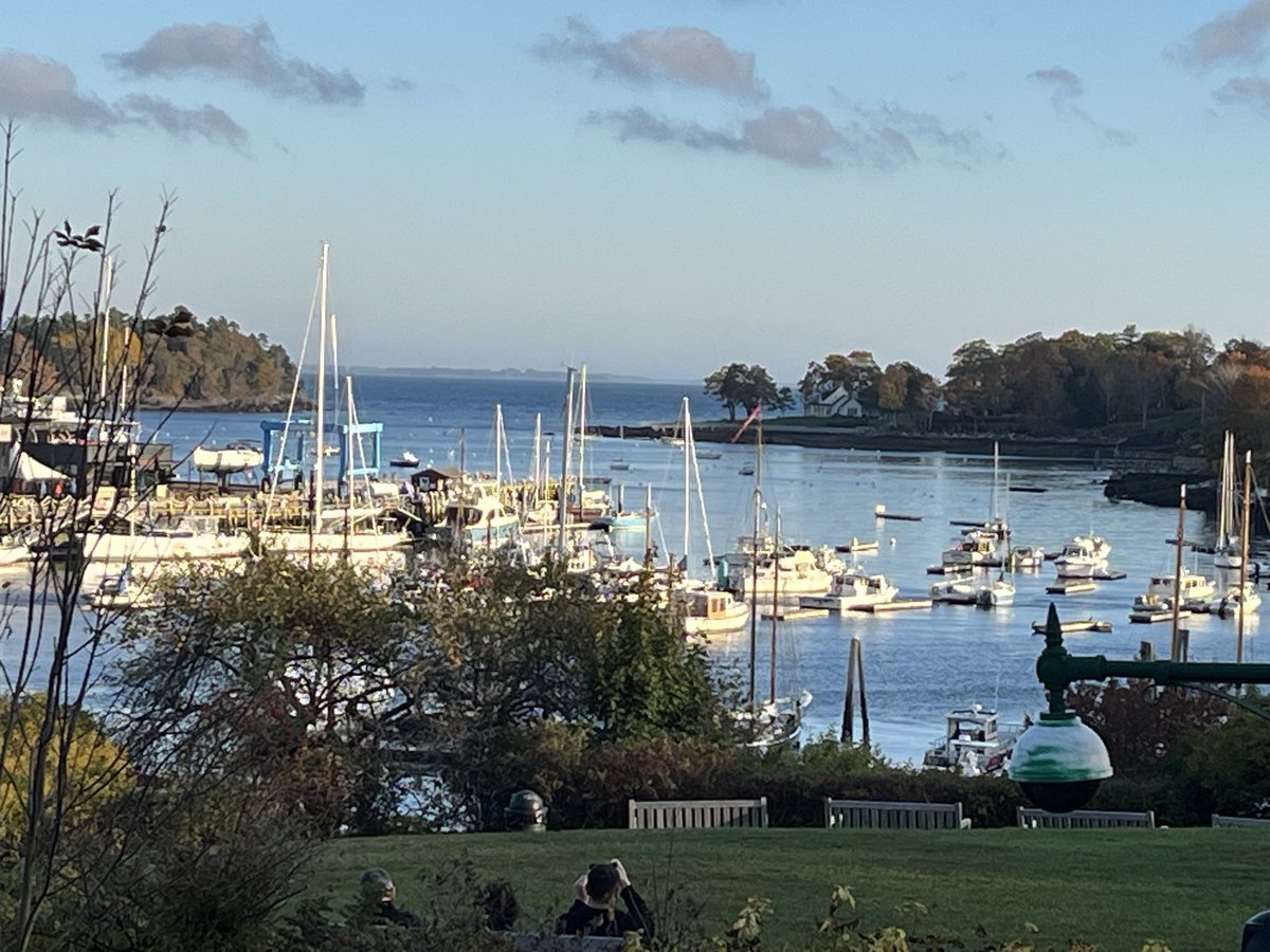 MarshlifePat's tweet photo. Classic Maine cruising around with my beautiful wife. https://t.co/XtzXwiILos