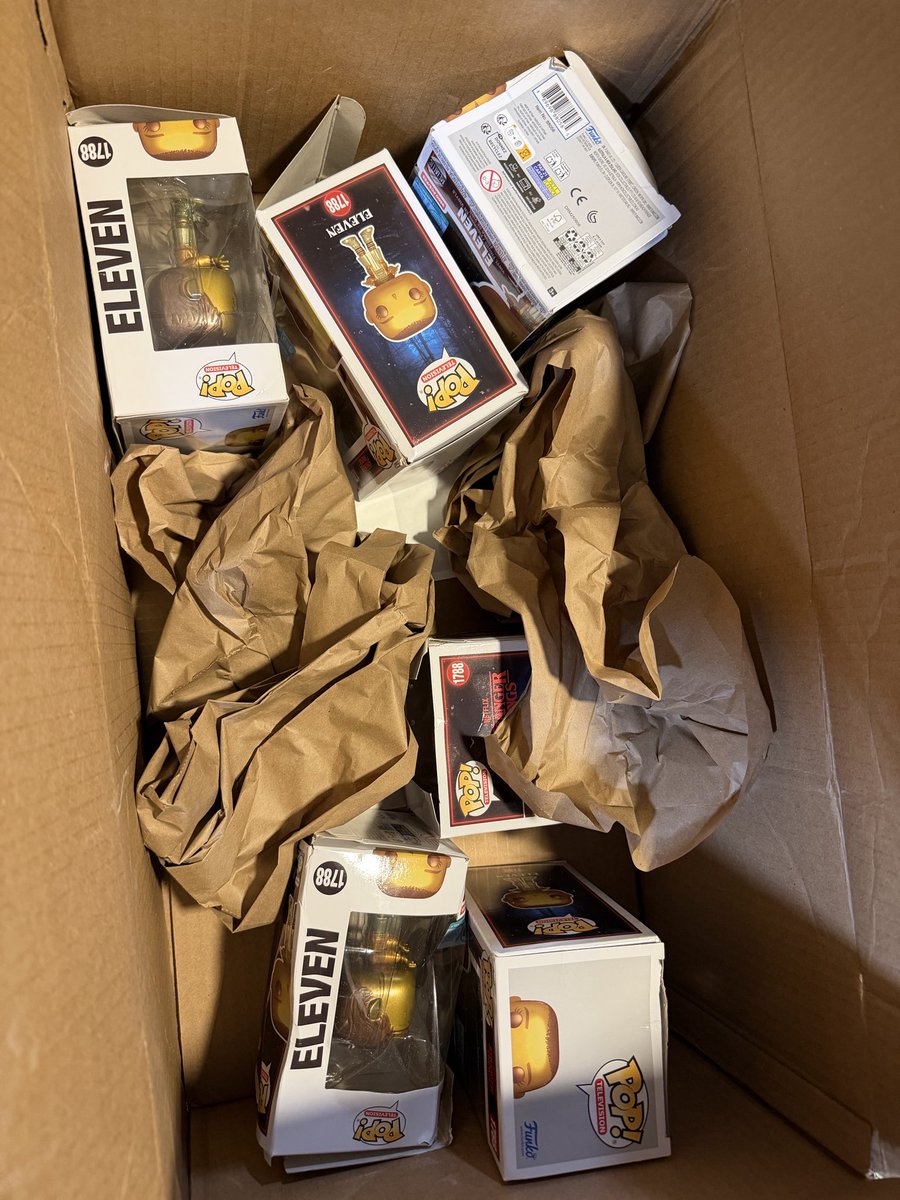 TheeMostWashed's tweet image. Thought id give @Target another chance LOL shame on me for thinking they’d do better. Easily, hands down, the worst retailer out there. @DisTrackers @funkofinderz