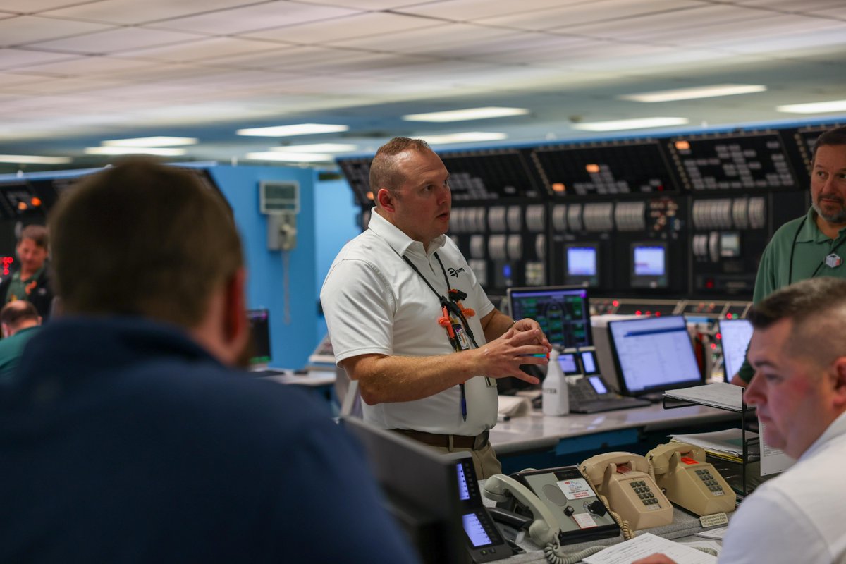 EntergyNuclear's tweet photo. River Bend station was proud to host members from the @LouisianaDCE, @louisiana_deq, @NatlGovsAssoc, @LouisianaWorks, and the @AmerChemSociety to educate their team on the benefits of nuclear energy. โ
#NuclearSciWeek https://t.co/nDF98wRIoI