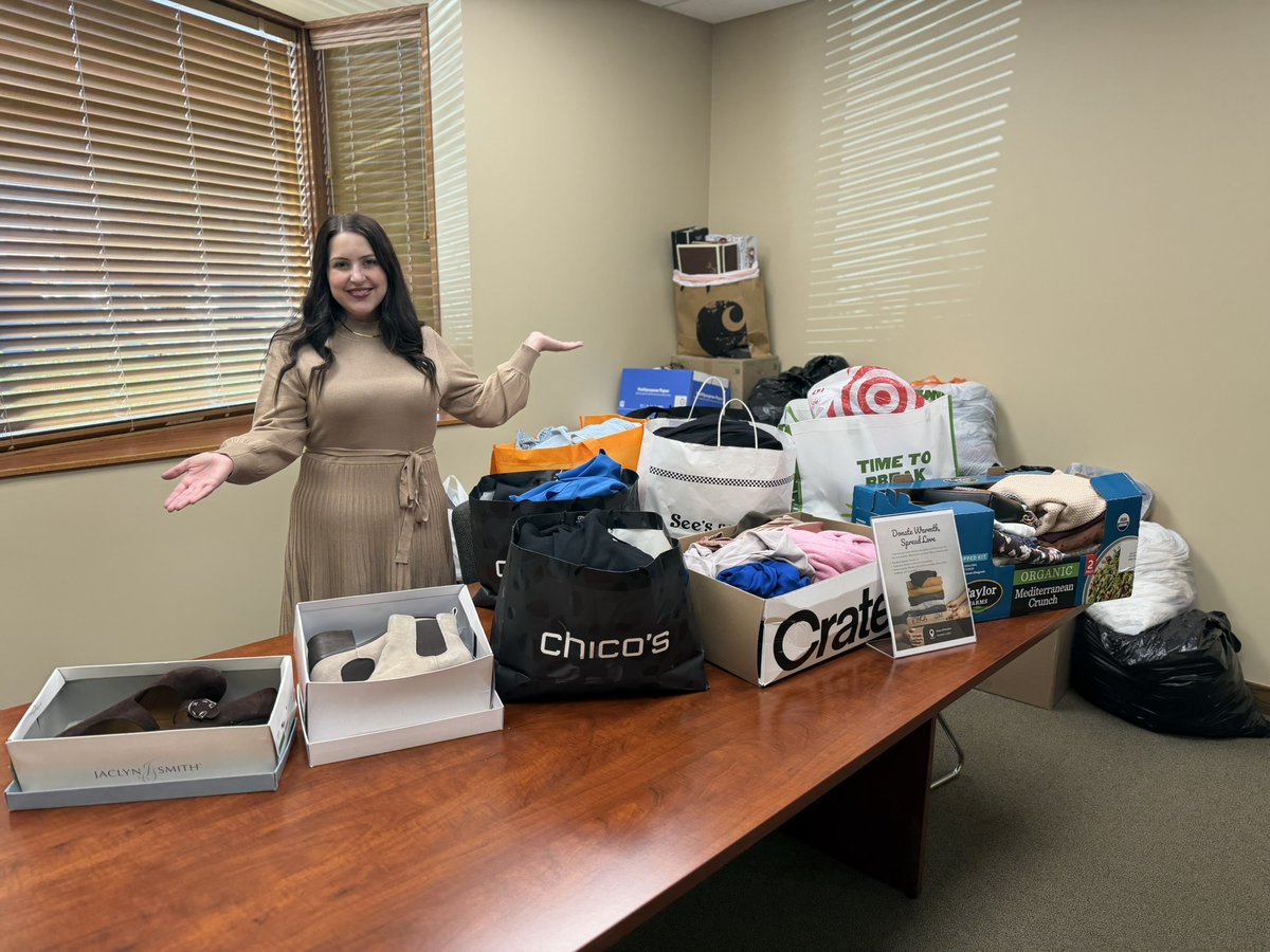 This week, we delivered LDM’s clothing donations to the Women’s Center for Advancement. 💙
Huge thanks to attorney Jocelyn Brasher for leading the drive—and to the women of LDM for their generosity and community spirit.

#LDMlaw #GivingBack #WCAOmaha #WomenSupportingWomen