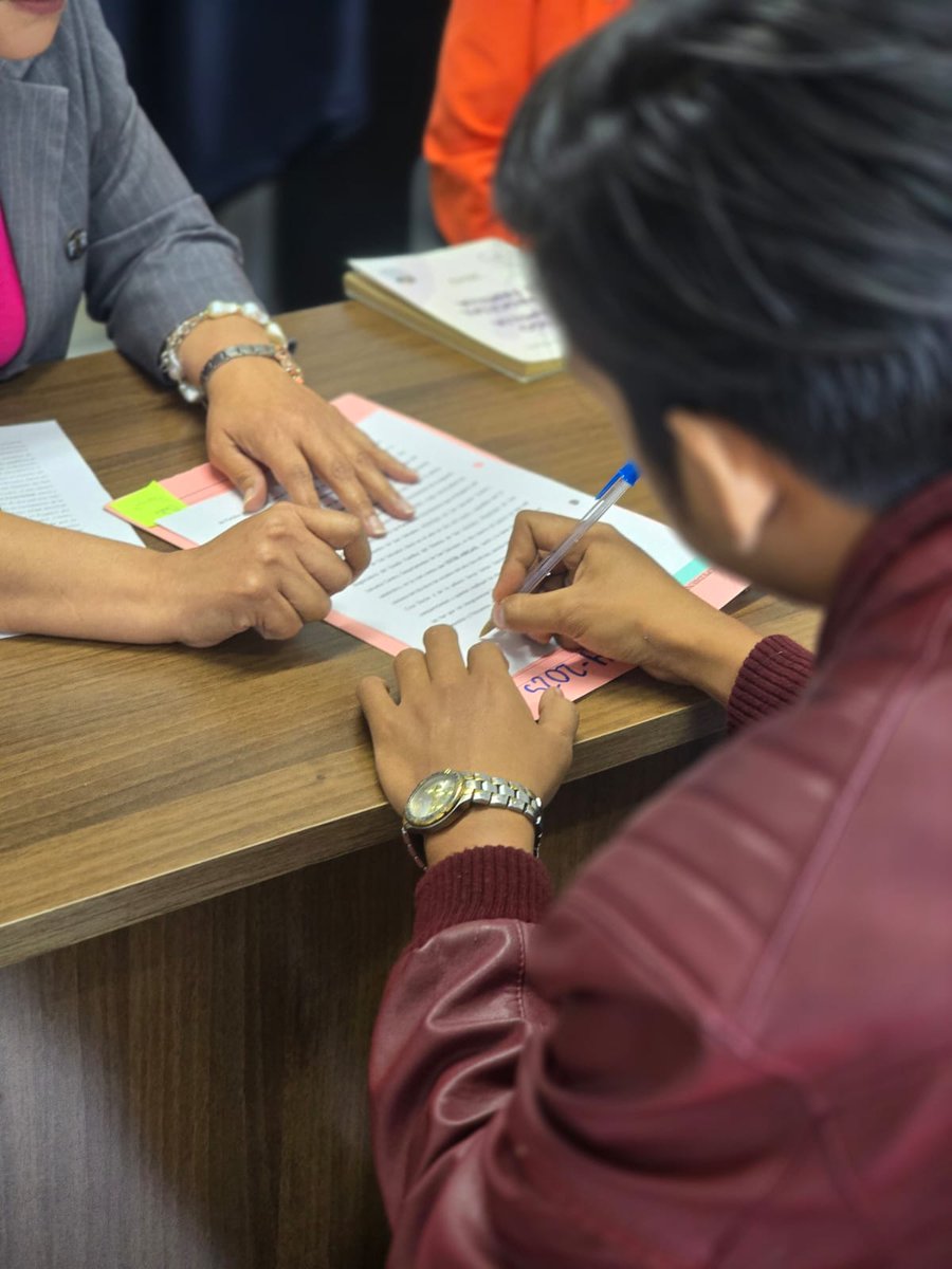 #BodasPGR || Hendrick Alexander Martínez Méndez y Ester Abigail Cruz Sánchez contrajeron matrimonio civil en la #PGR de #Soyapango.

Seguimos acercando nuestros servicios a la población y fomentando la unión familiar con actos que fortalecen el compromiso y el amor. 
#PGRBodas