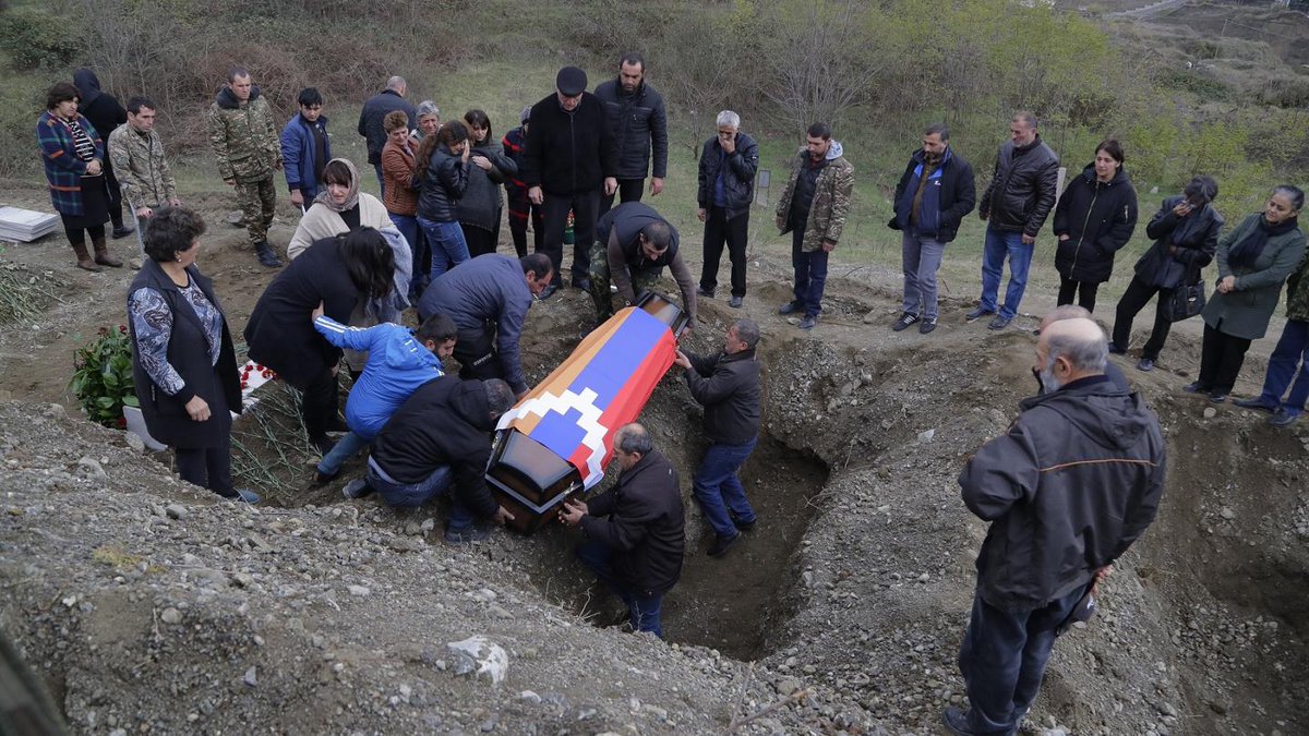 Armenian_Footy tweet picture