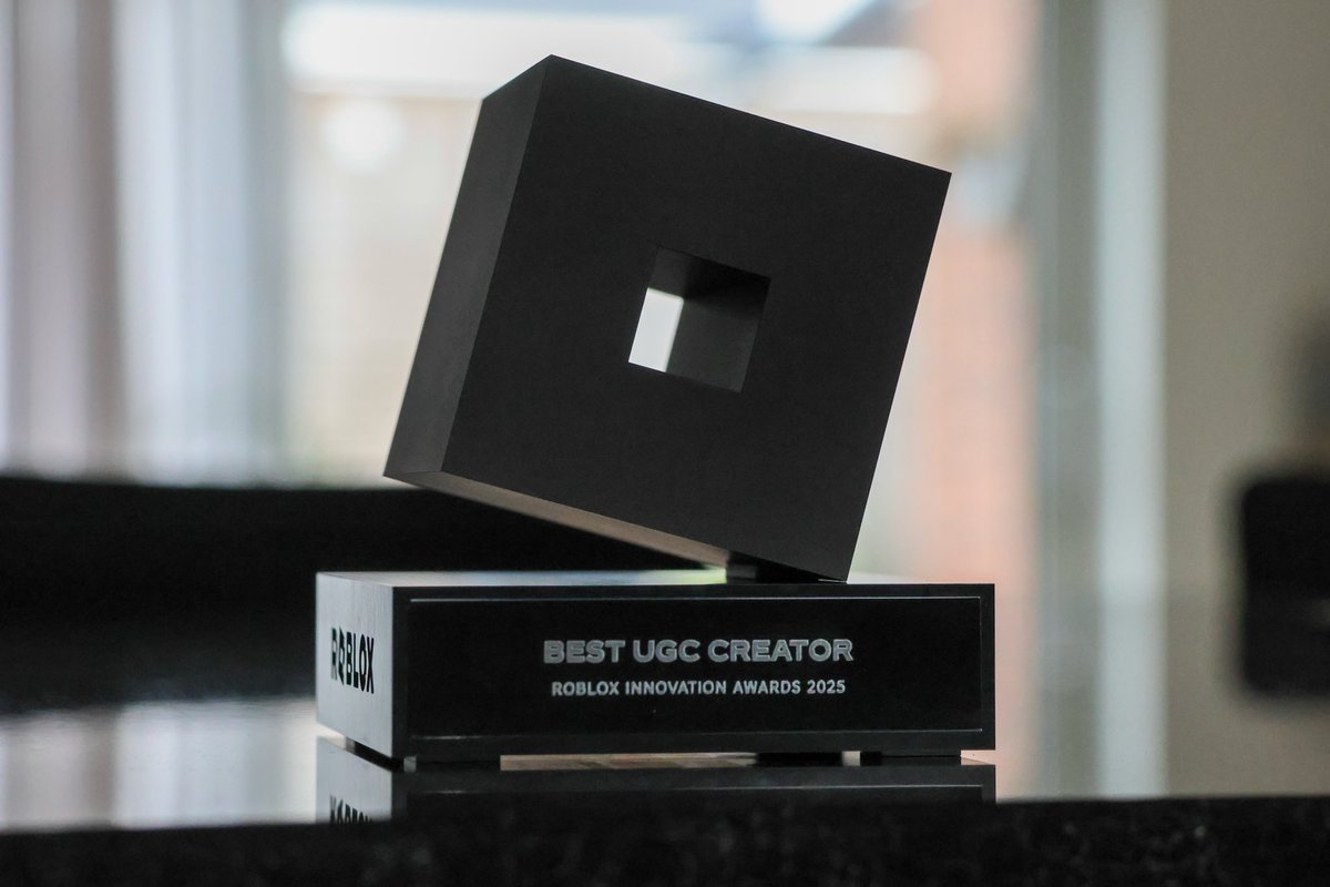 Youri Hoek tweet media